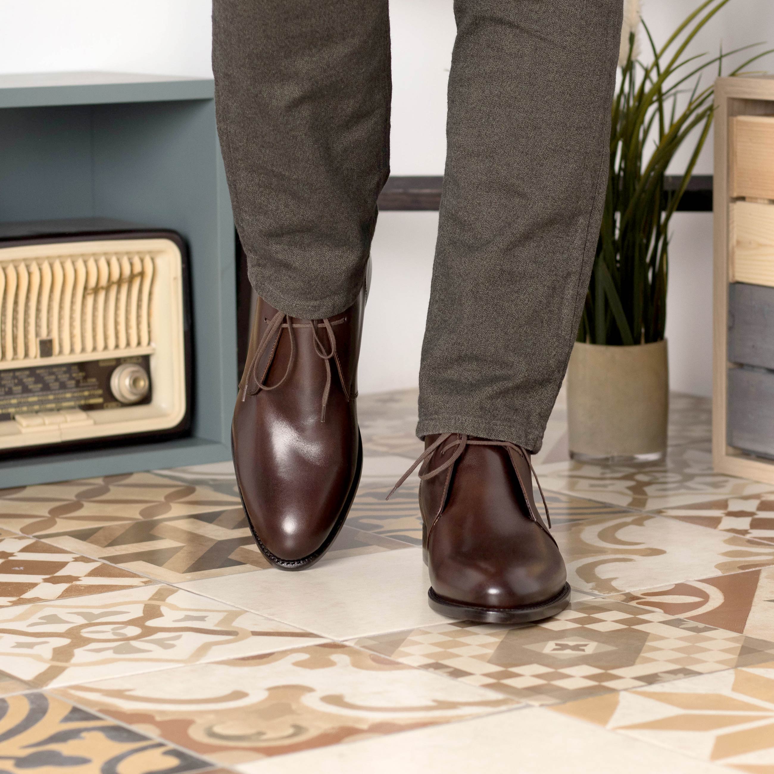 Chukka Dark Brown Shoes